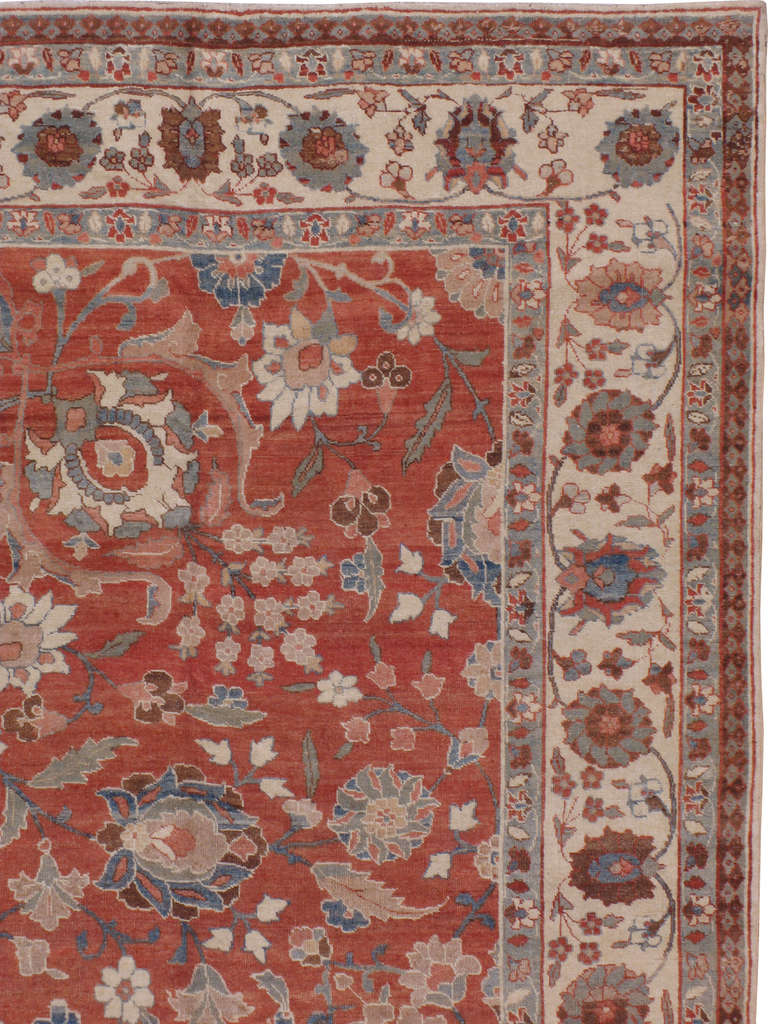 Antique Persian Tabriz Rug In Good Condition For Sale In New York, NY
