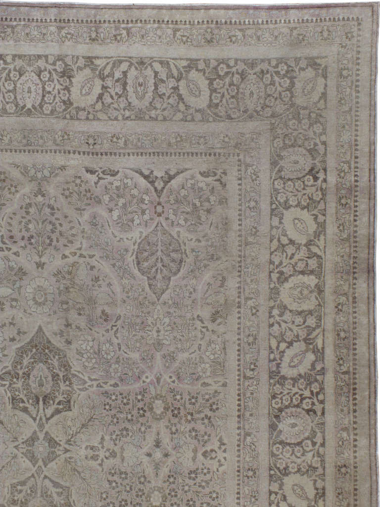 Antique Persian Tabriz Rug In Good Condition For Sale In New York, NY