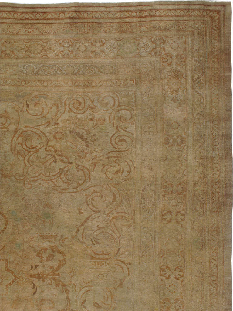 Antigua Alfombra Persa Mashad 16ft. 5in. x 31ft. 7in. Lana en venta