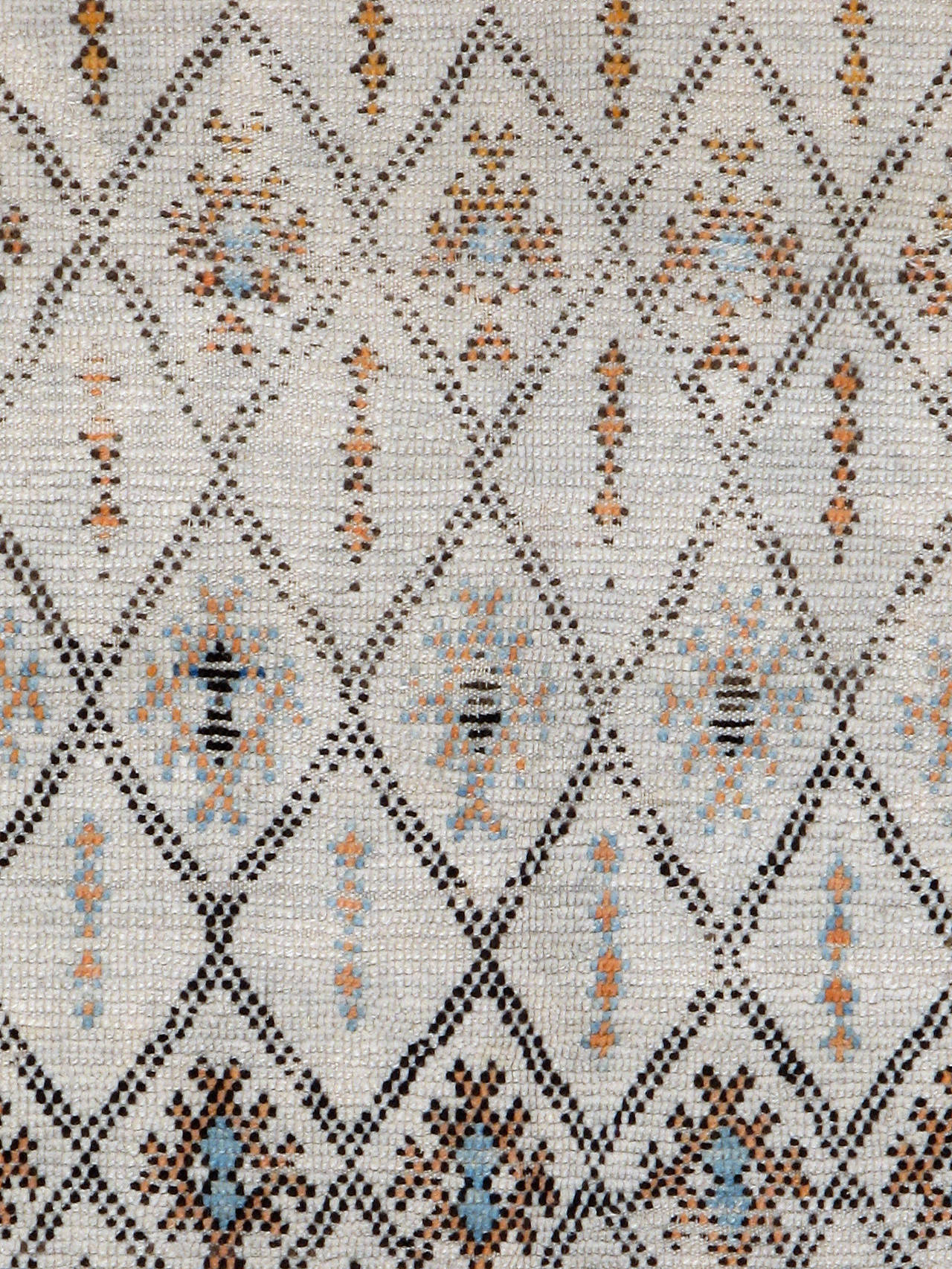 A vintage Moroccan carpet from the second quarter of the 20th century.