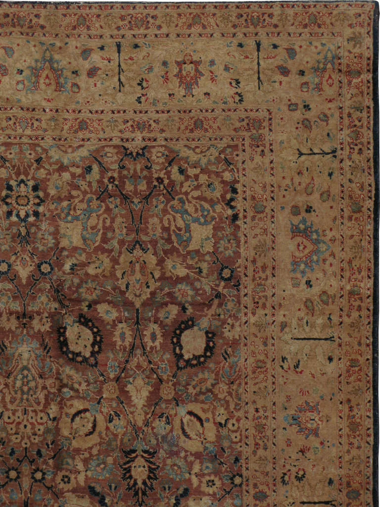 Antique Persian Tabriz Rug In Good Condition For Sale In New York, NY