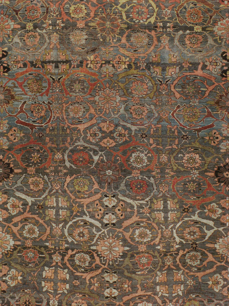 Un tappeto Bidjar persiano del primo quarto del XX secolo.