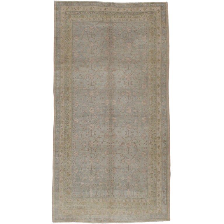 Tapis Khotan ancien du Turkestan oriental