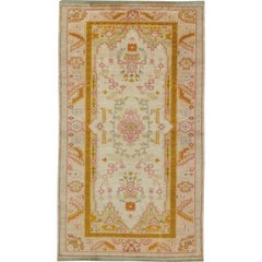 Tapis turc ancien d'Oushak