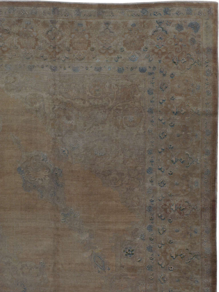 Tapis persan ancien de Tabriz Hadgi Jalili Bon état - En vente à New York, NY