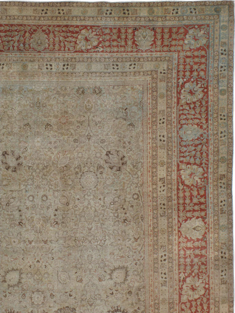 Antiker persischer Täbris-Teppich (Tabriz) im Angebot
