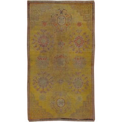 Tapis Khotan ancien du Turkestan oriental