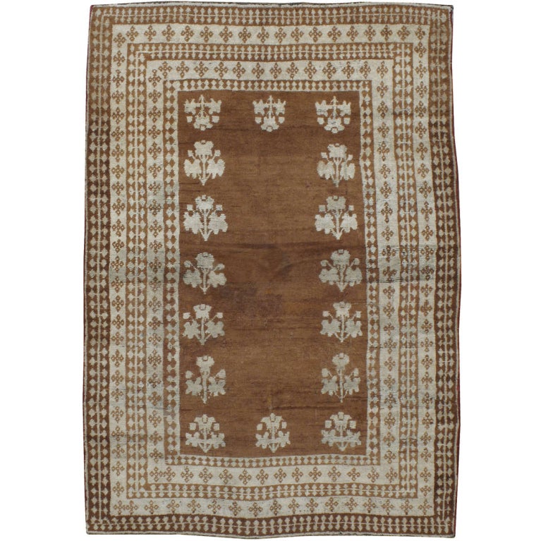 Alfombra turca antigua Ghourdes en venta