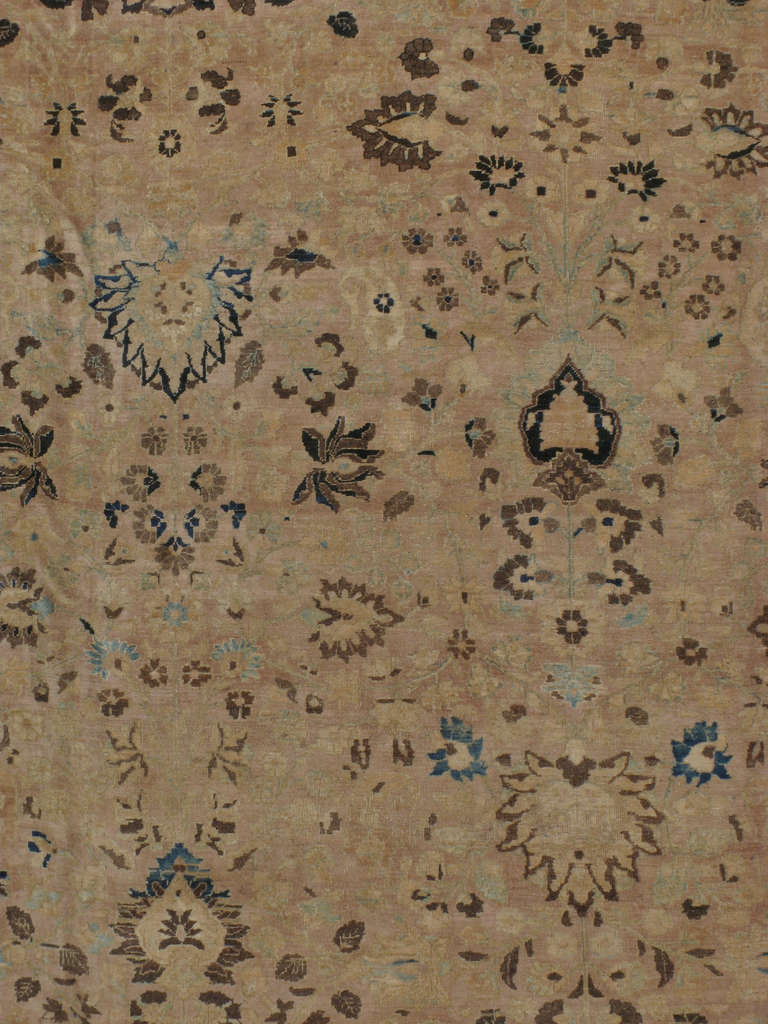 An idyllic Persian Mashad in a skillful structured pattern.