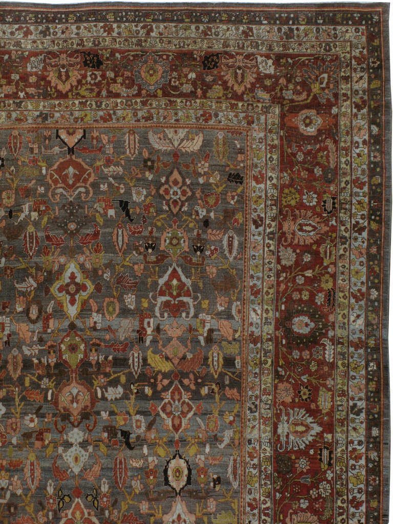 Antiker persischer Bidjar-Teppich (Persisch) im Angebot