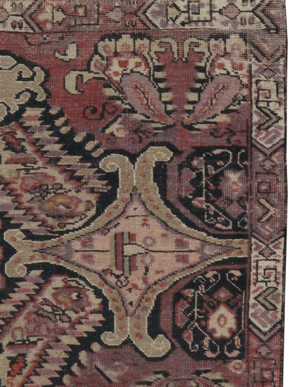 Ancien tapis russe du Karabagh
