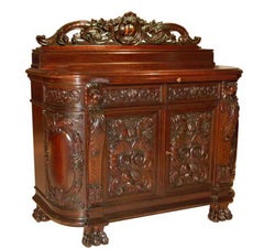 Neorenaissance-Anrichte