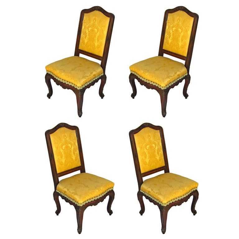 Quatre chaises d'appoint néo-renaissance