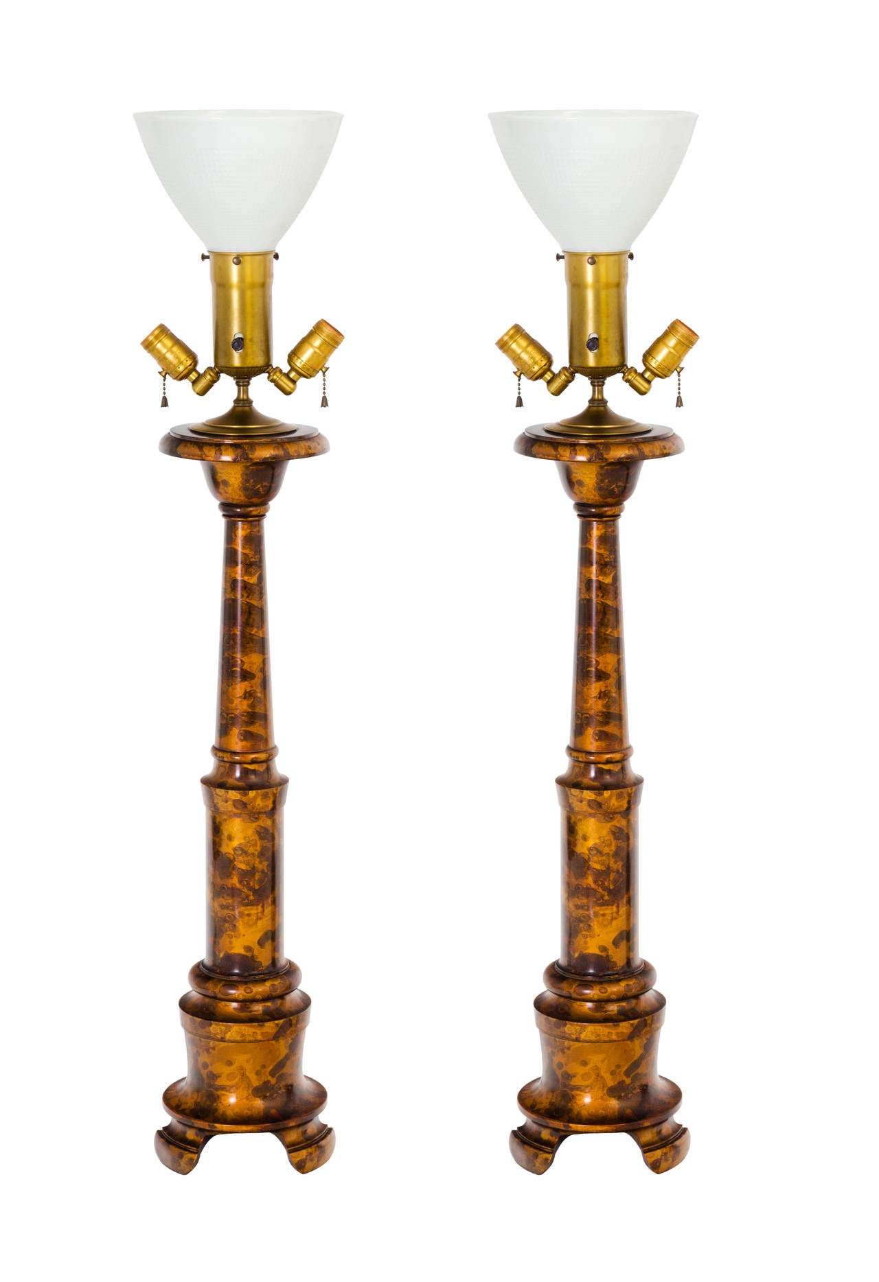 Hollywood Regency Tall Pair of Wood Baluster Form Lamps with Oil Drip Lacquered Finish, 1950s