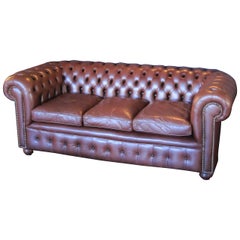 Vintage English Chesterfield Sofa of Tufted Leather