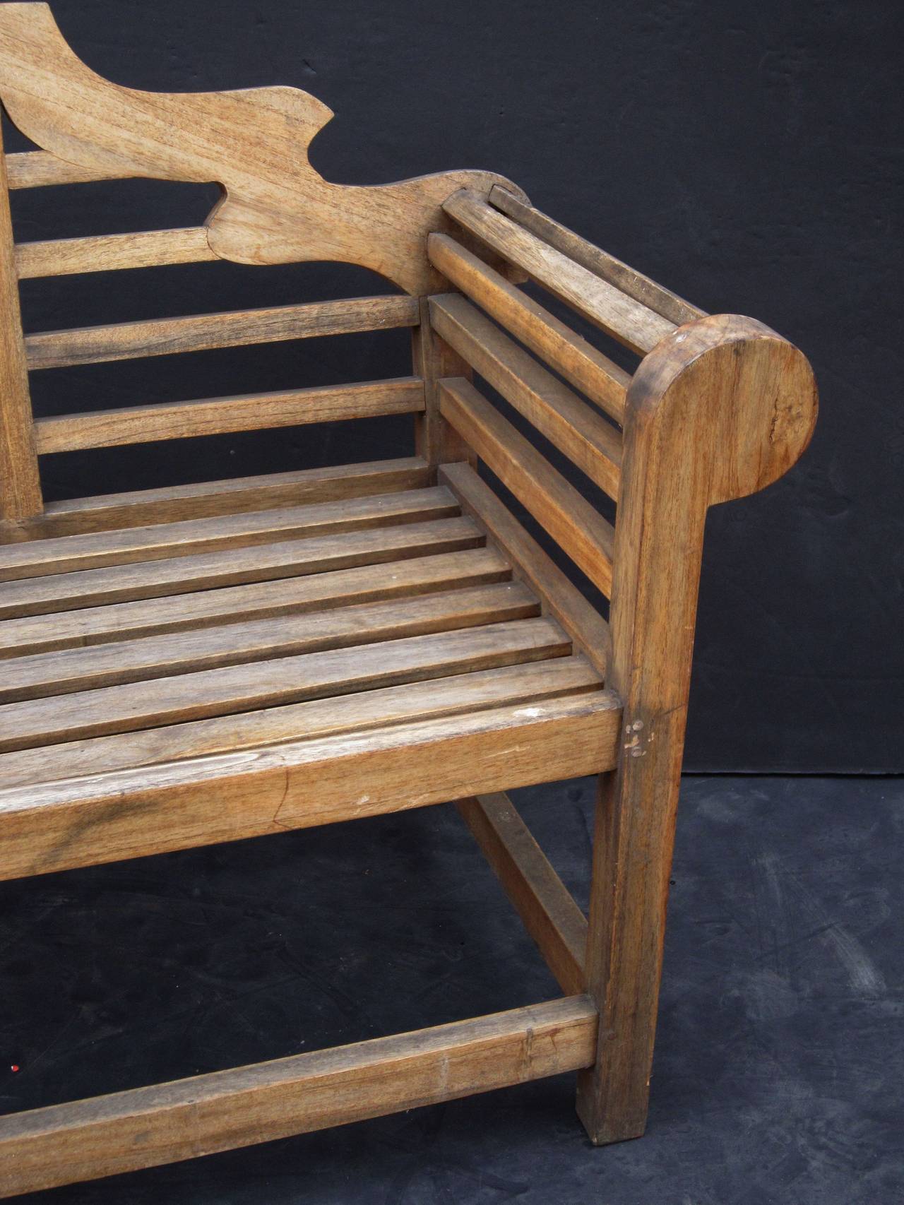 Lutyens Style Garden Bench Seat of Teak 1