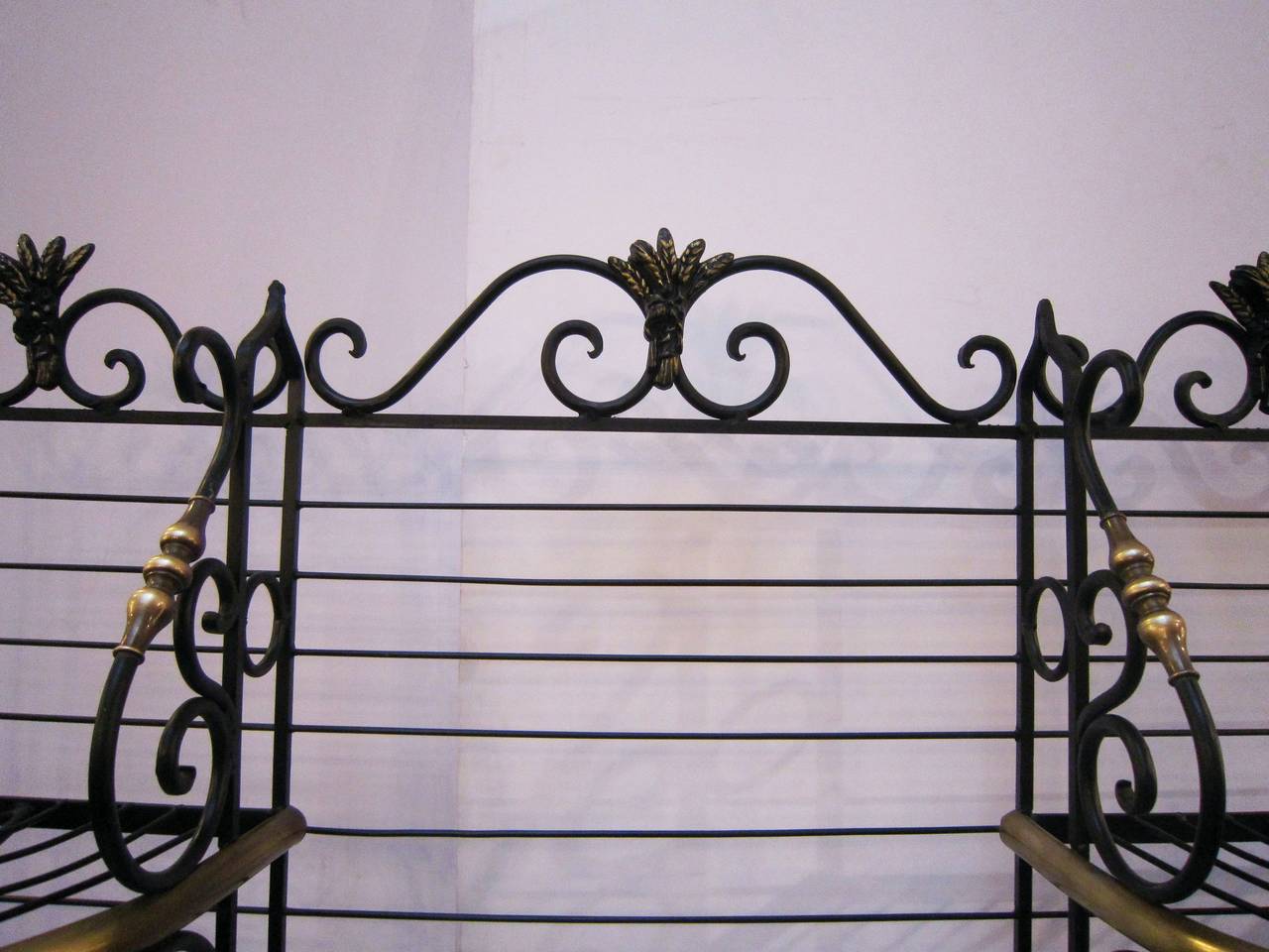 French Baker's Rack of Wrought Iron and Brass In Excellent Condition In Austin, TX