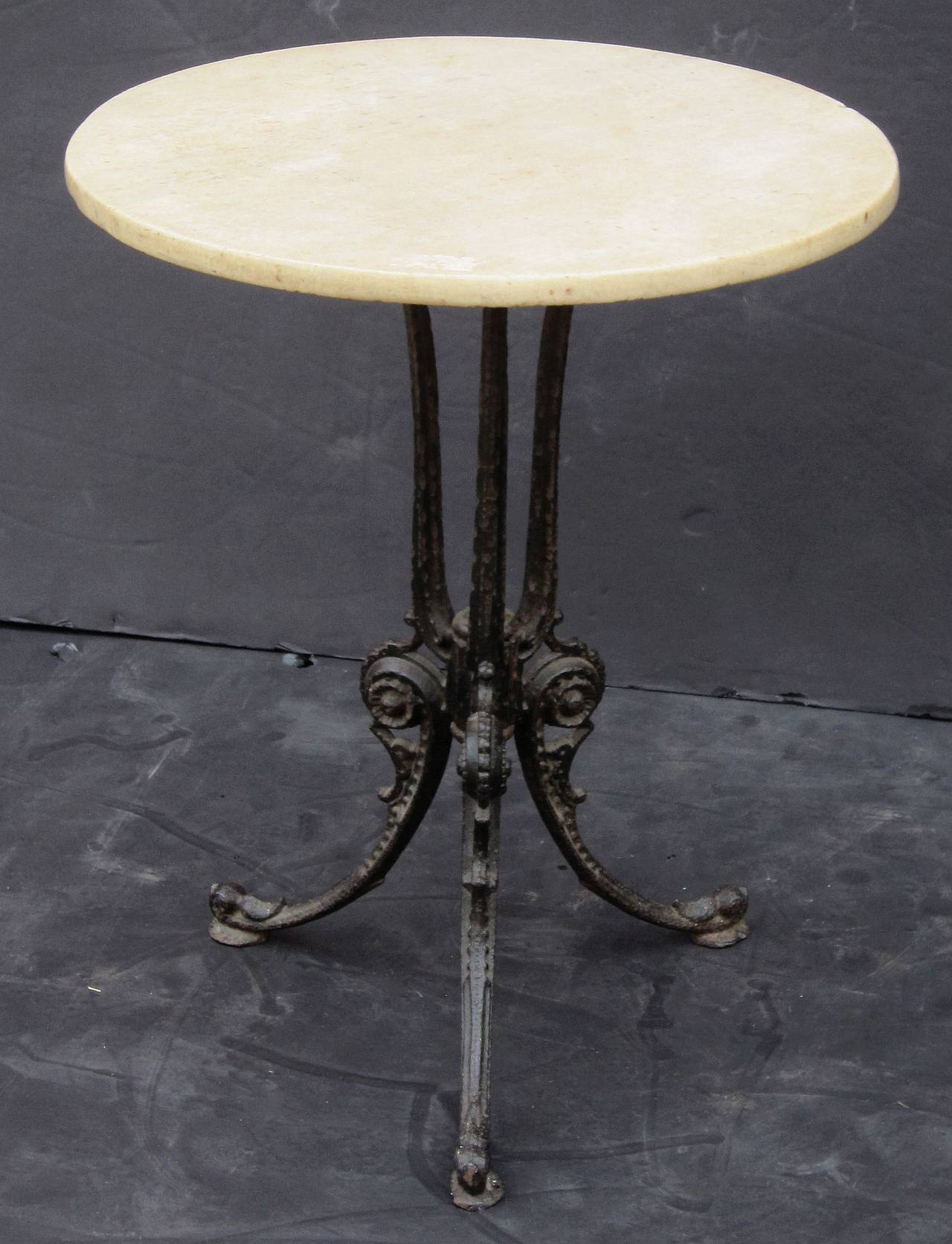 English Bistro Table with Marble Top (22 1/8
