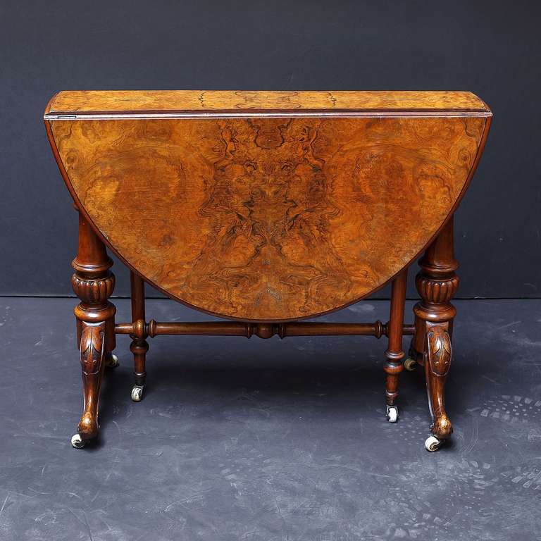 English Sutherland Table of Burr Walnut