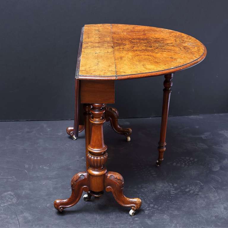 19th Century Sutherland Table of Burr Walnut