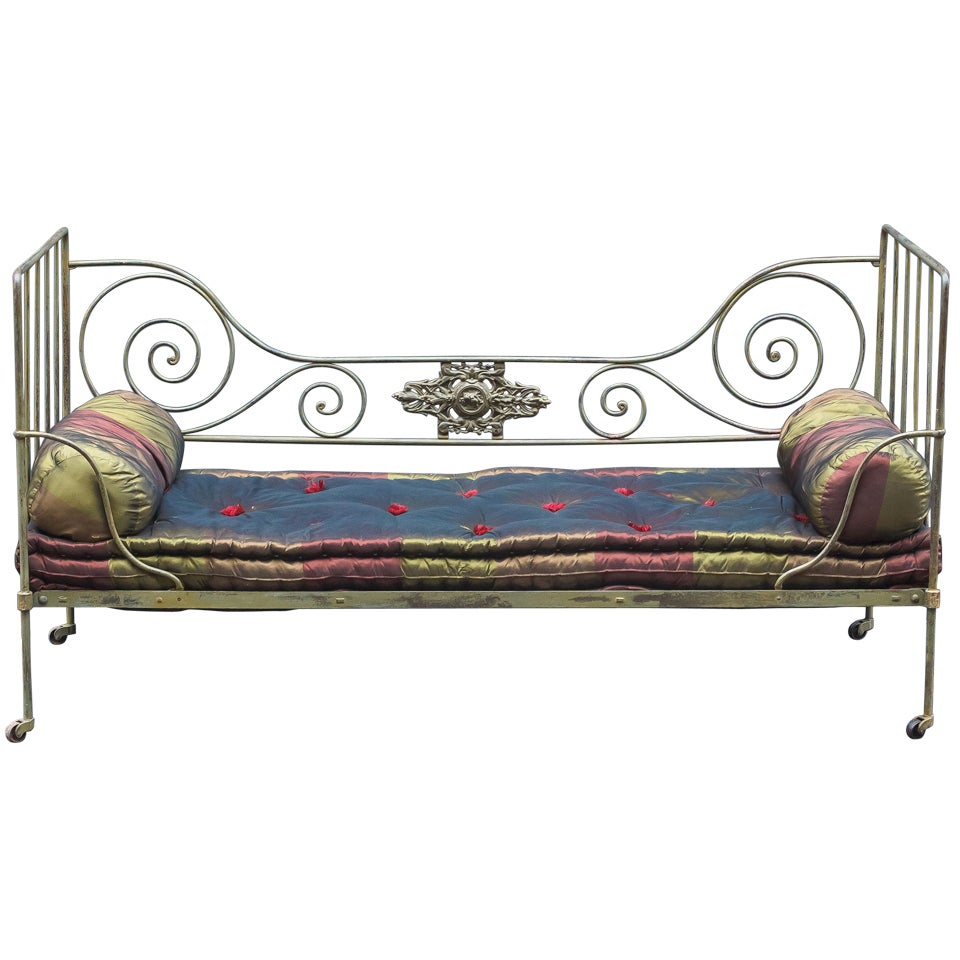 French Day Bed