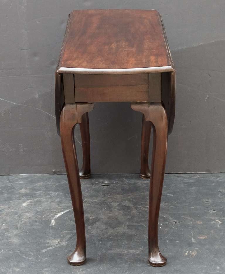 George II Drop-Leaf and Pad Foot Table 1