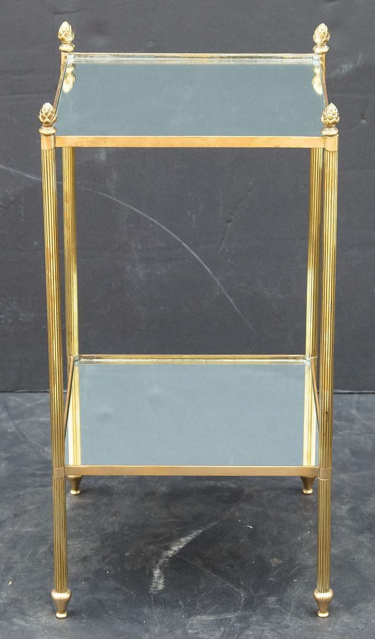 French End Table of Brass and Glass In Excellent Condition In Austin, TX