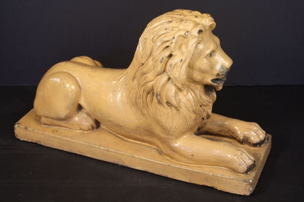 Large Recumbent Lion of Glazed Stoneware from England In Good Condition For Sale In Austin, TX
