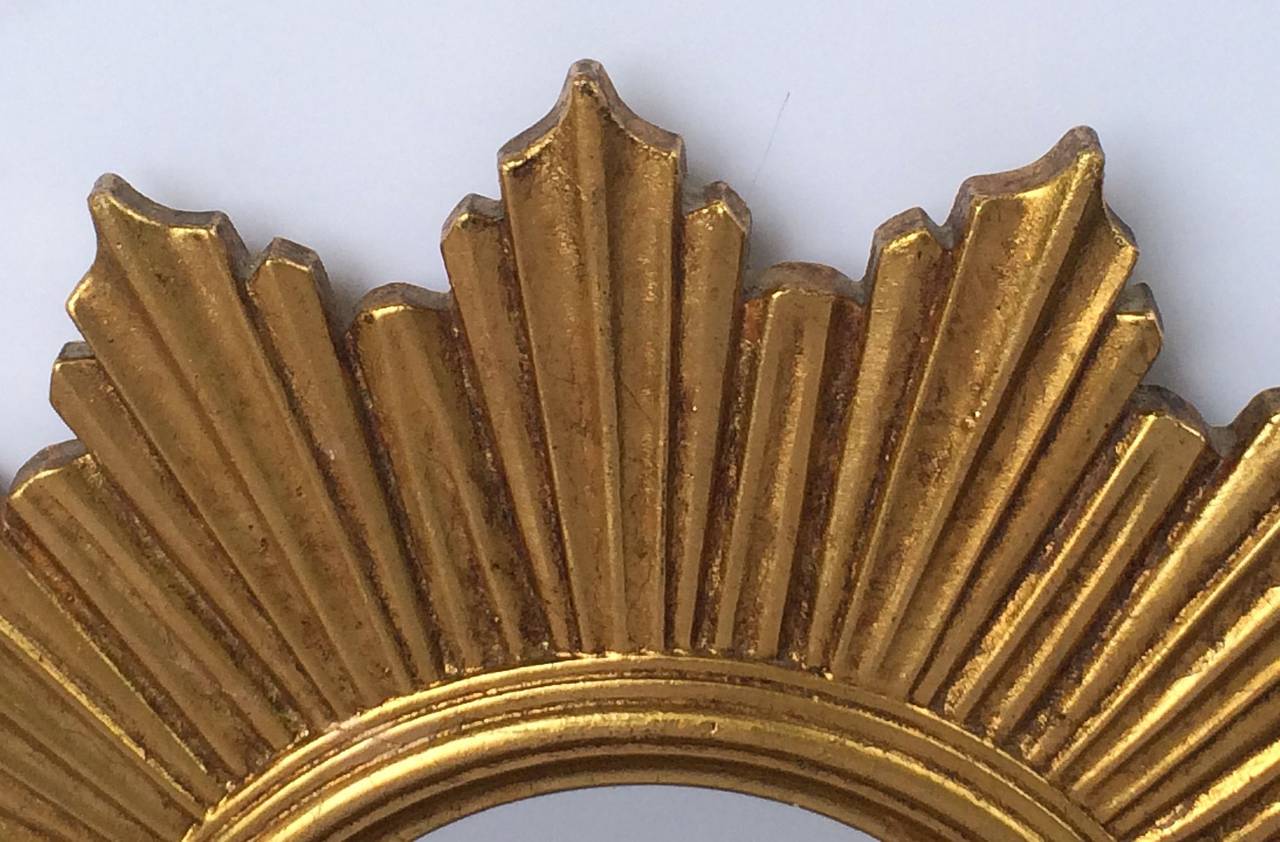 French Gilt Sunburst or Starburst Mirror In Excellent Condition In Austin, TX