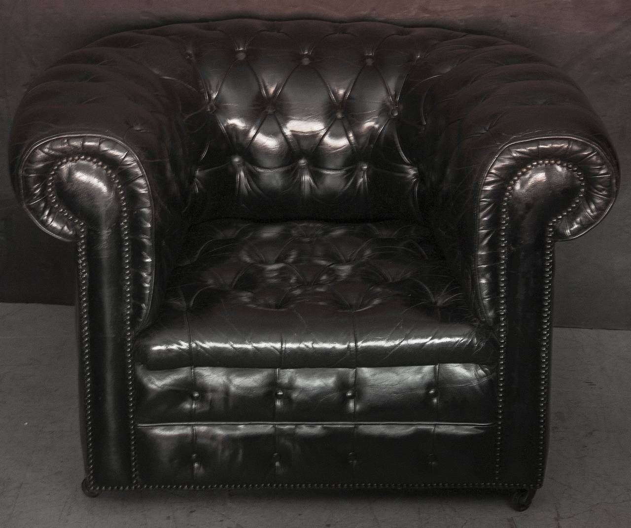 Pair of English Leather Chesterfield Club Chairs In Excellent Condition In Austin, TX