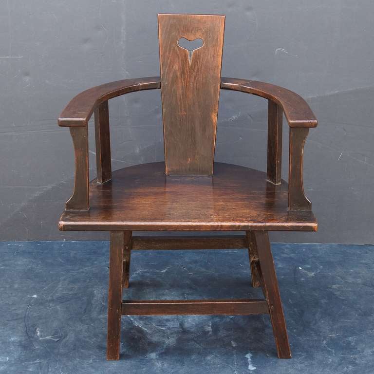 Arts and Crafts Armchair of Oak 2