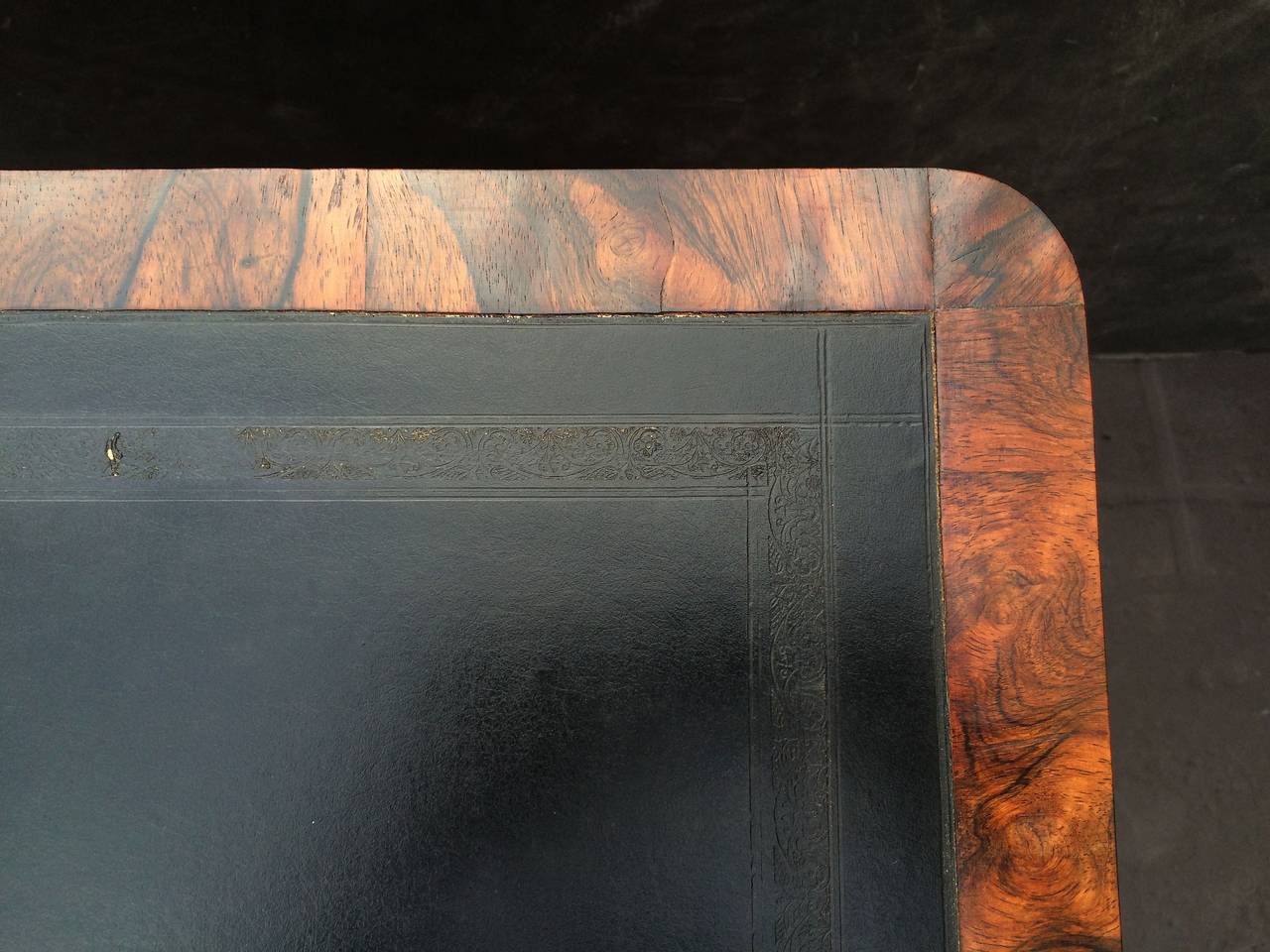 English Writing Table of Rosewood 3
