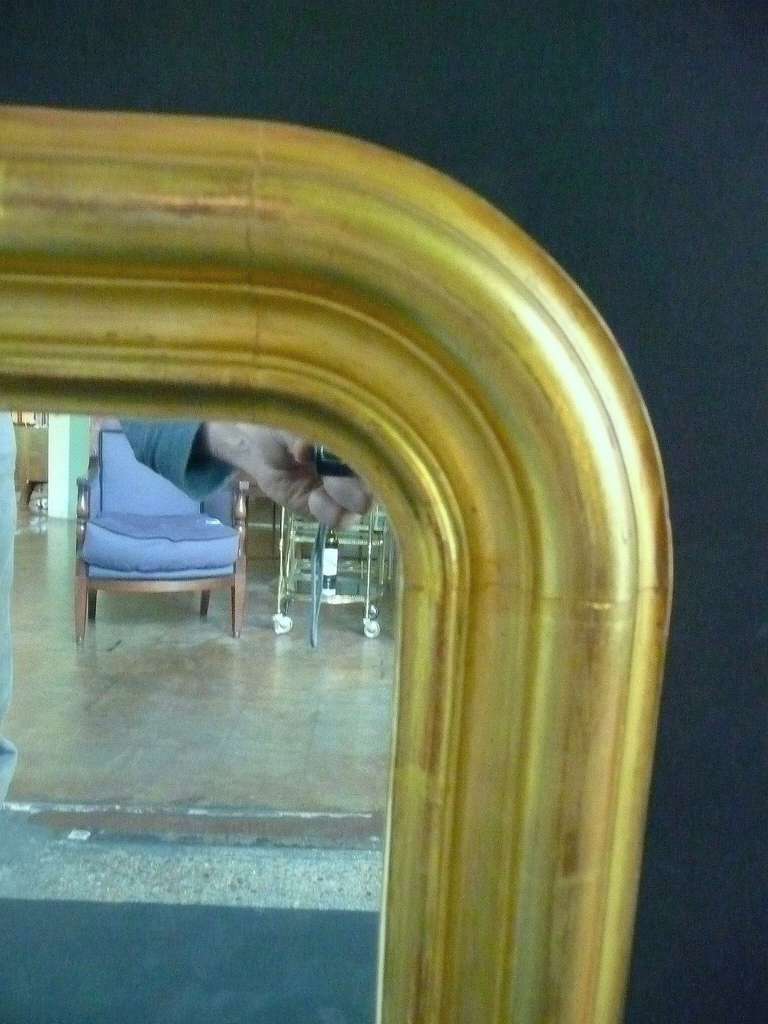 Large Louis Philippe Gilt Mirror (H 35 1/2 x W 27 1/4) In Excellent Condition In Austin, TX
