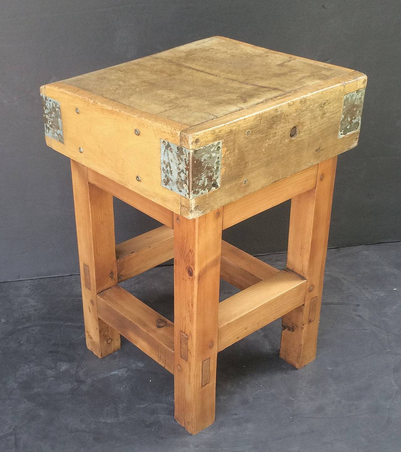French Butcher's Chopping Block Table on Stand In Excellent Condition In Austin, TX