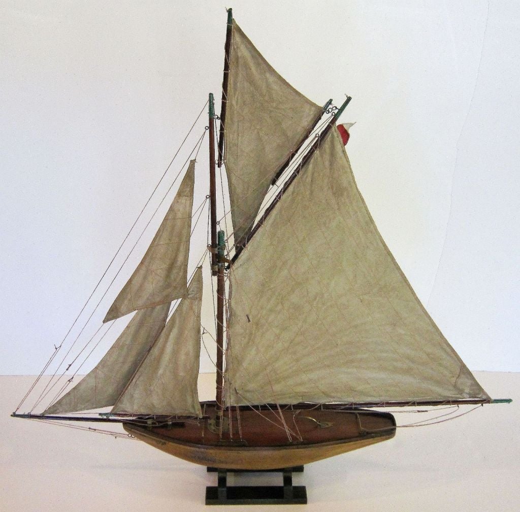 English Pond Yacht on Stand 1