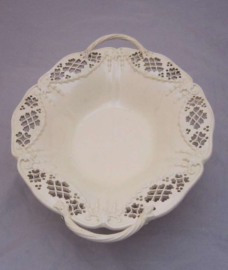 18th Century and Earlier Leeds Pottery Pierced Creamware Compote