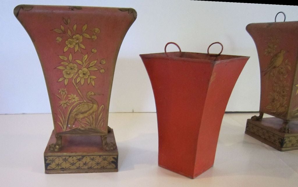 Pair of English Tole Planters 4