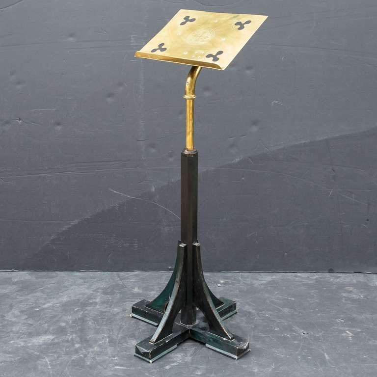 standing book stand