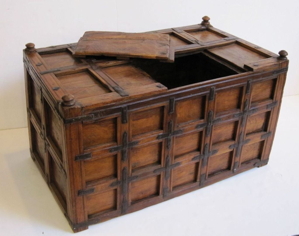 Iron-Bound Stick Box from British Colonial India (The Raj) 2