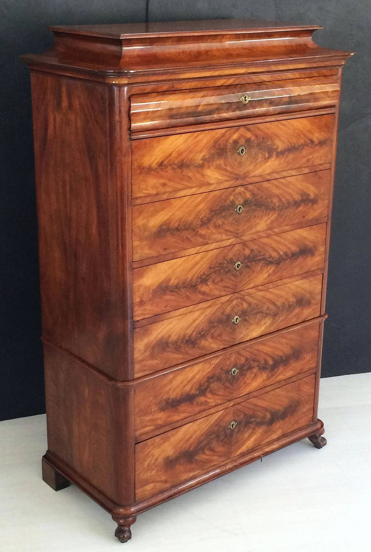 French Semanier Chest of Flame Cut Mahogany