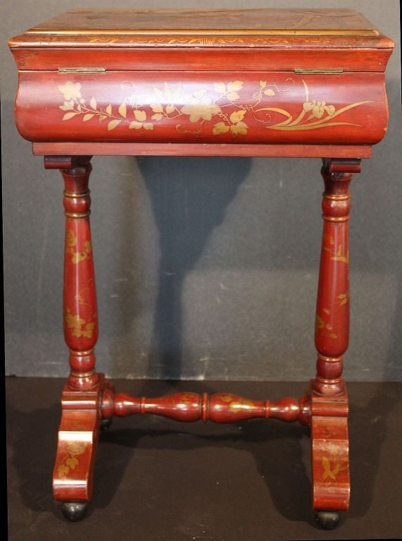Japan-Lacquered Chinoiserie Table 3