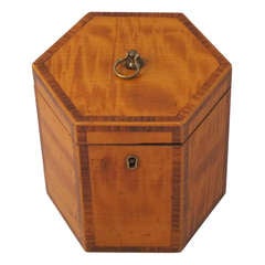 English Hexagonal Tea Caddy of Satinwood, circa 1790 7