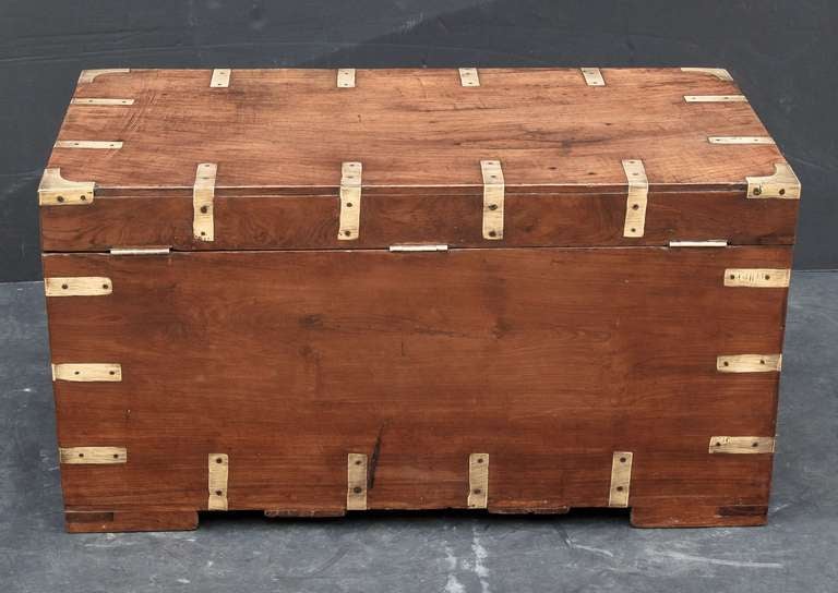 Military Officer's Campaign-Era Trunk of Brass-Bound Teak In Excellent Condition In Austin, TX