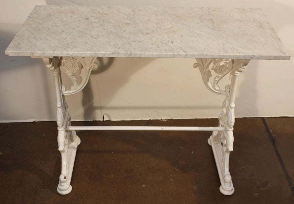English Bistro Table of Cast Iron with Marble Top 1