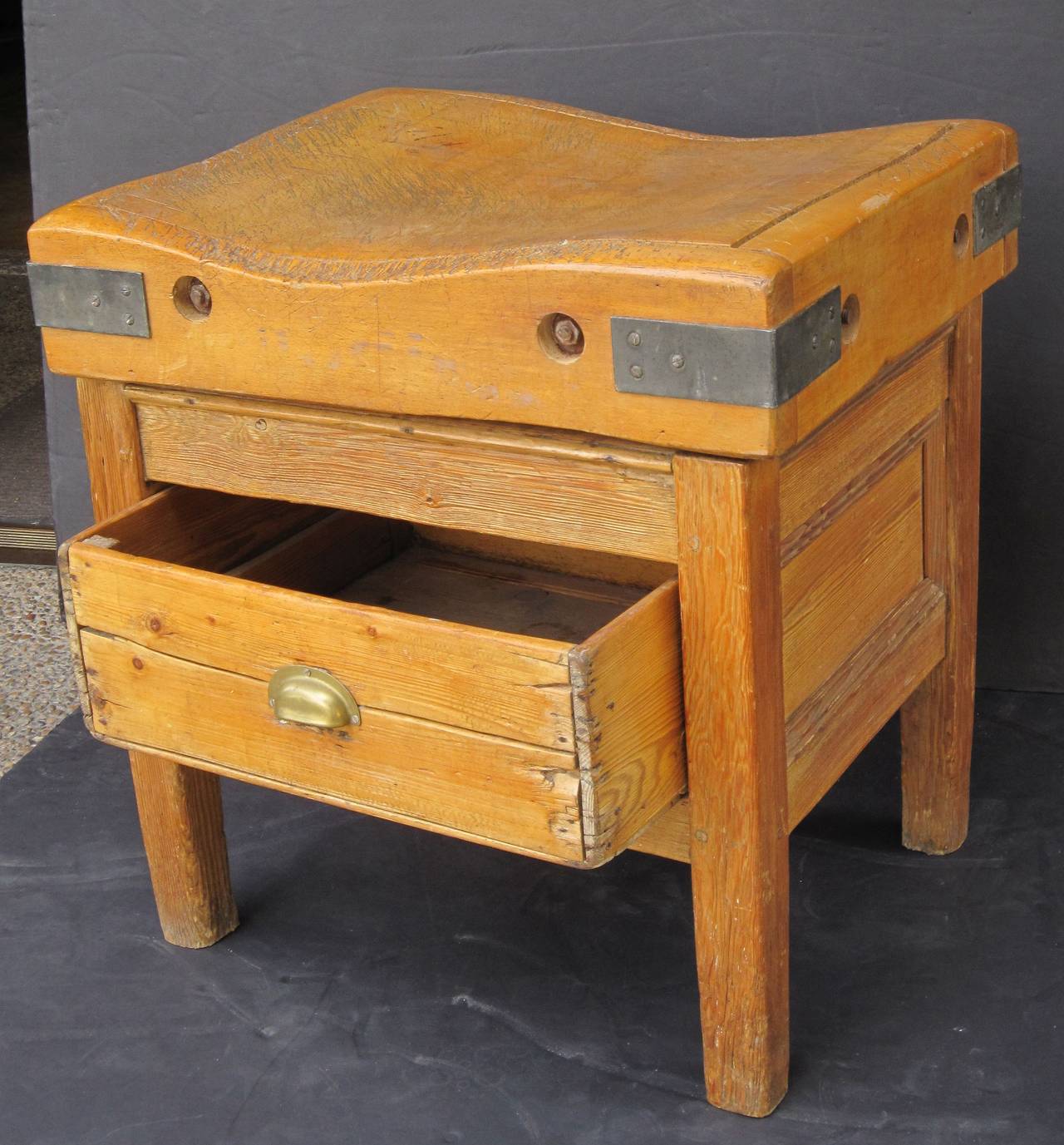 Butcher's Chopping Block Table on Stand 1