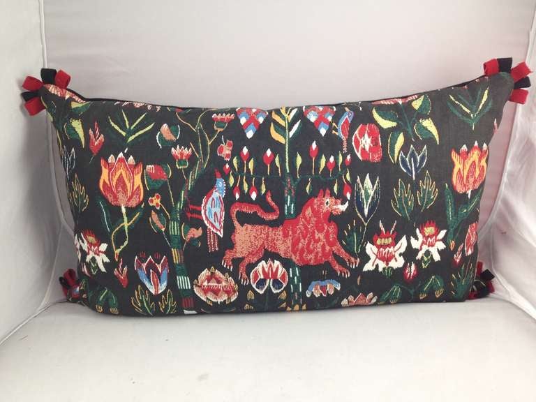 Pillow made in fabric with a 18th Century print 