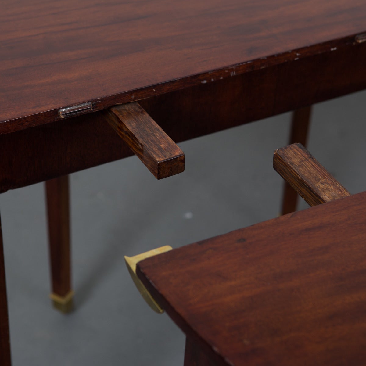 Mahogany Dining Table 2