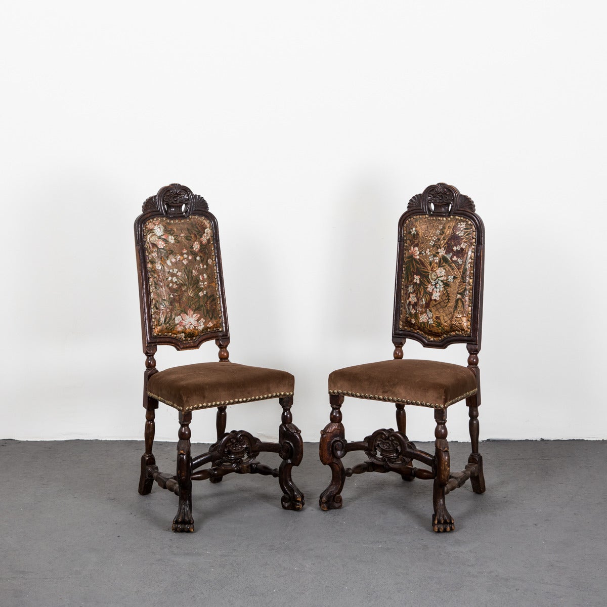 A set of six dining chairs made in Sweden in the Baroque style, circa 18th century.