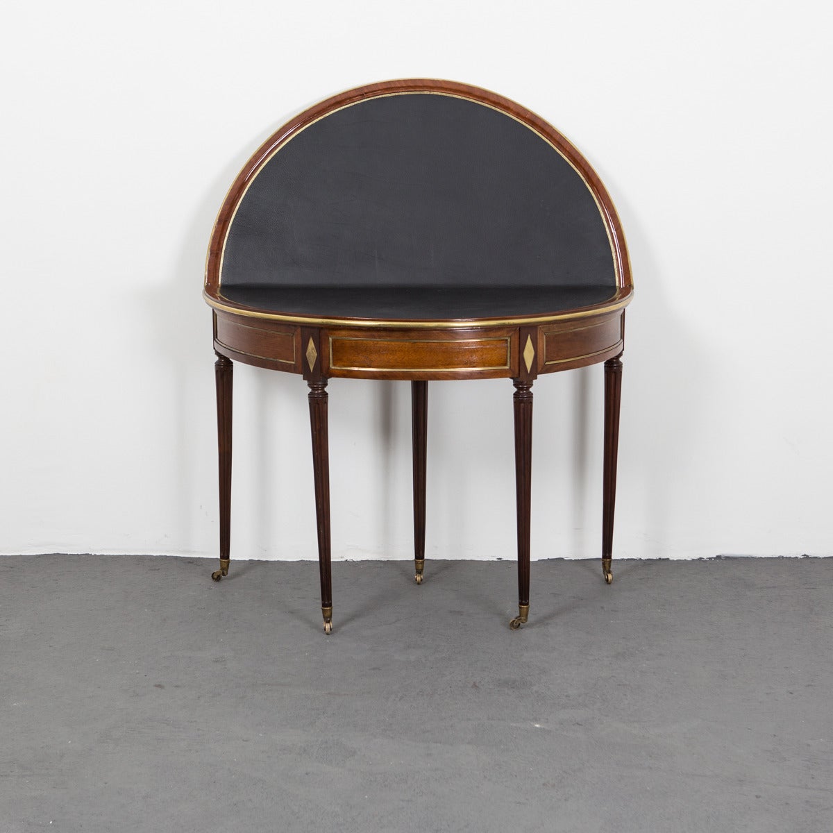 Table Game French Directoire 19th Century Mahogany Leather Black France For Sale 5