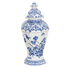 Large Dutch Faience Urn with Lid, 1700s
